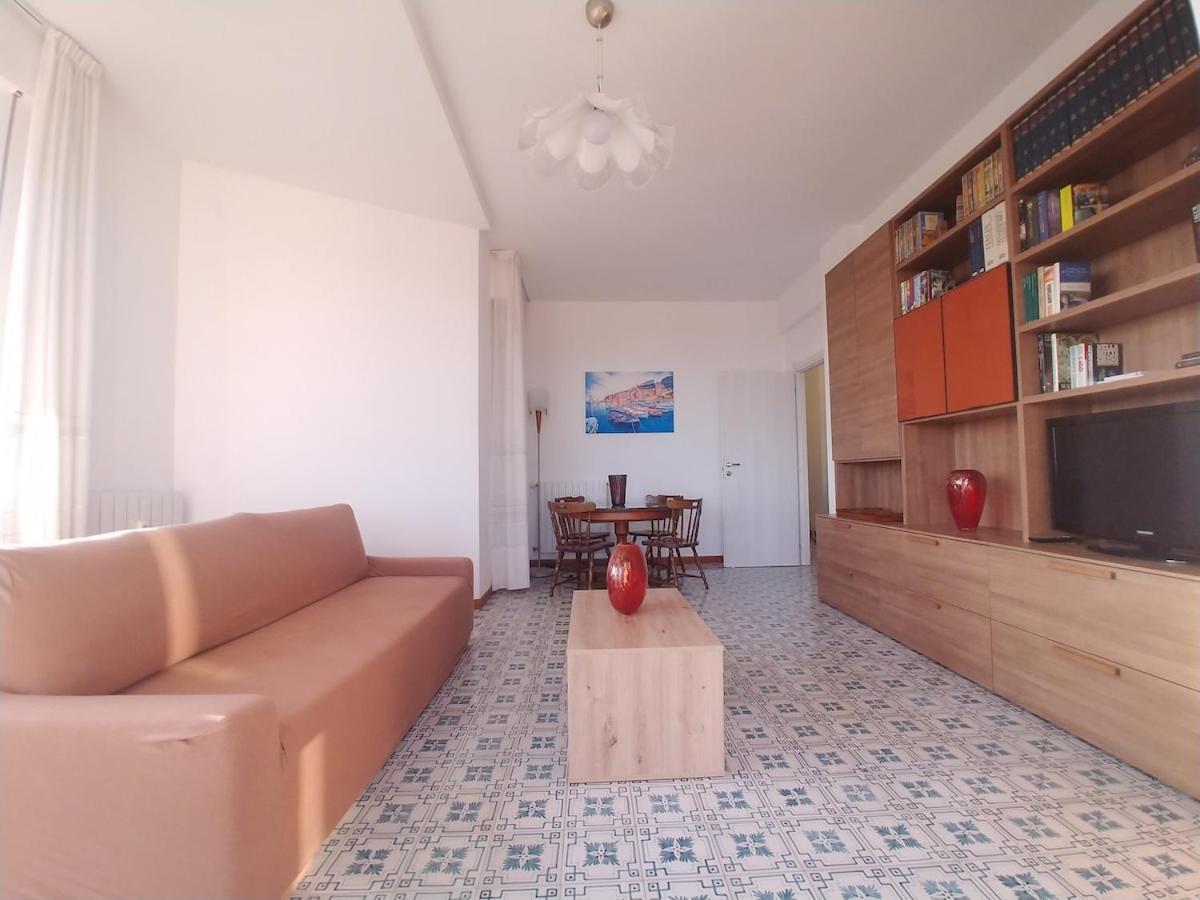 Super Vista Al Grattacielo Di Lavagna Διαμέρισμα Εξωτερικό φωτογραφία
